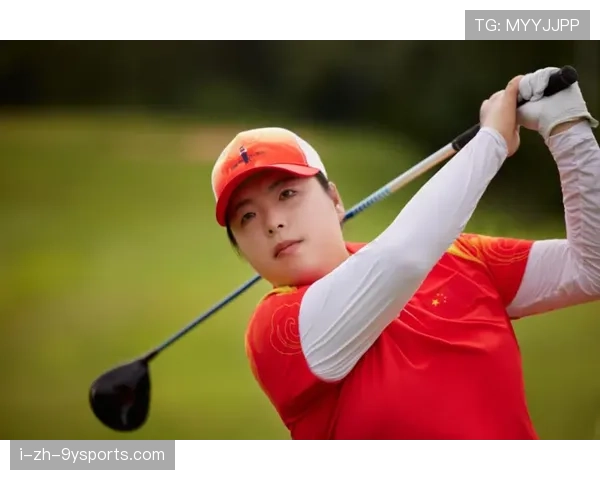 减肥新玩法！冯珊珊一年减70斤，秘诀竟是躺着瘦！，冯珊珊瘦的图片